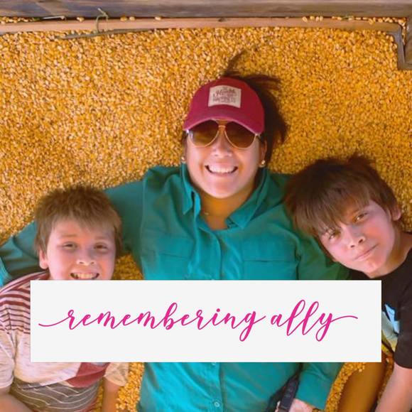 Meet your Posher, Sandra - Picture 1 of 1